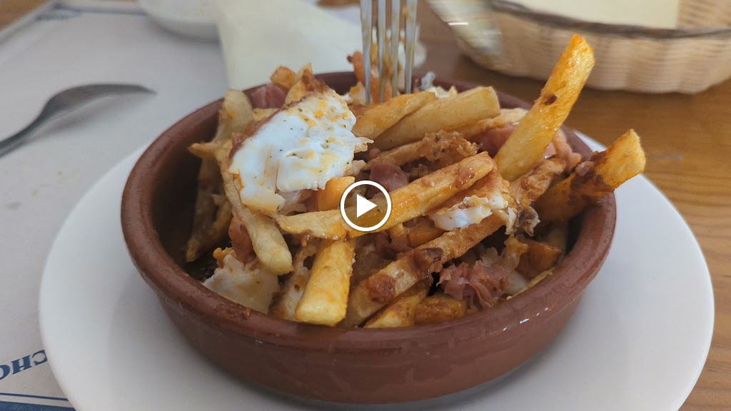 Bar las tejas — Comida y bebida