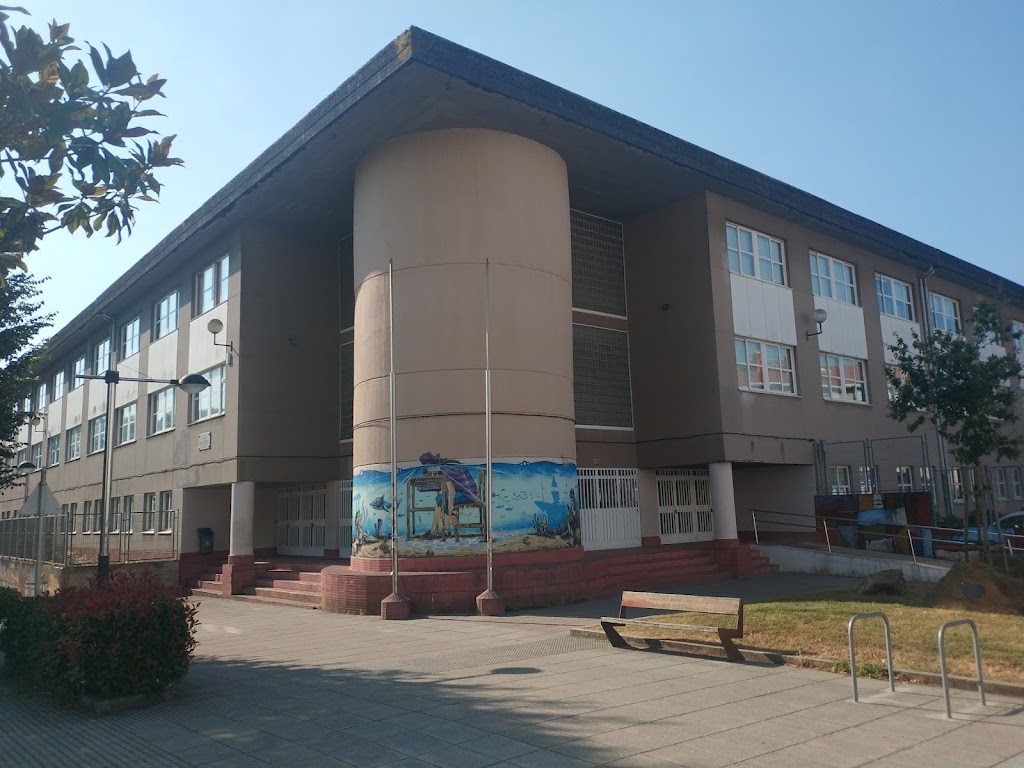 I.E.S. (Instituto de Educacion Secundaria) Antonio Fraguas
