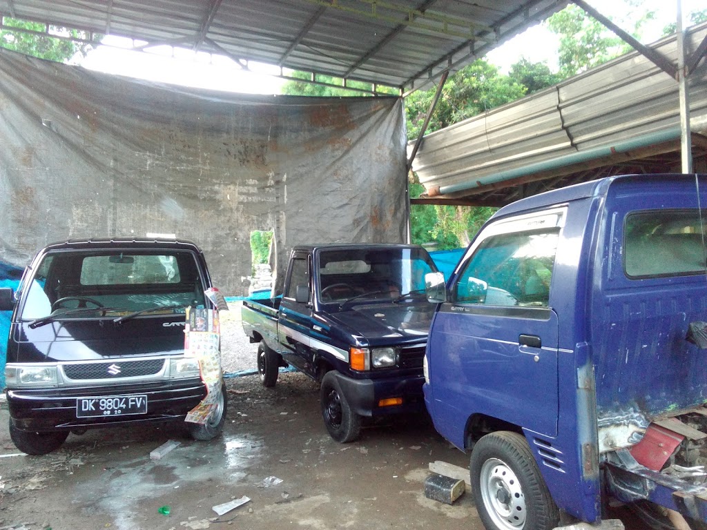 Bengkel Mobil Made Kolir