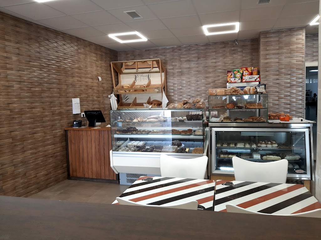 Panaderia El Puente & Cia
