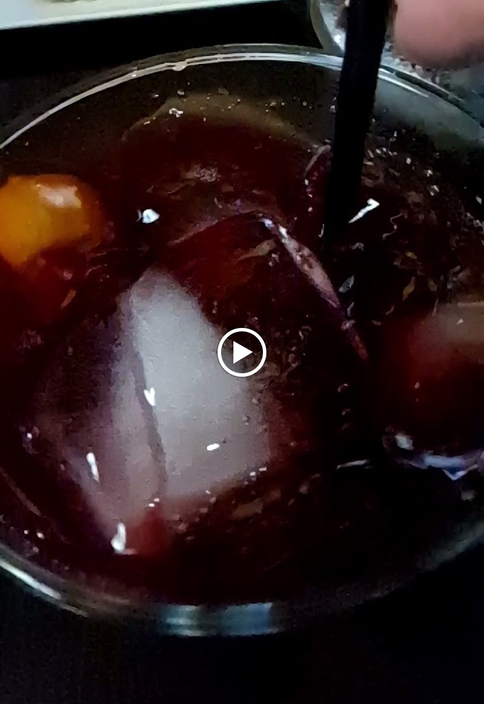Restaurante Can Mario's — Videos