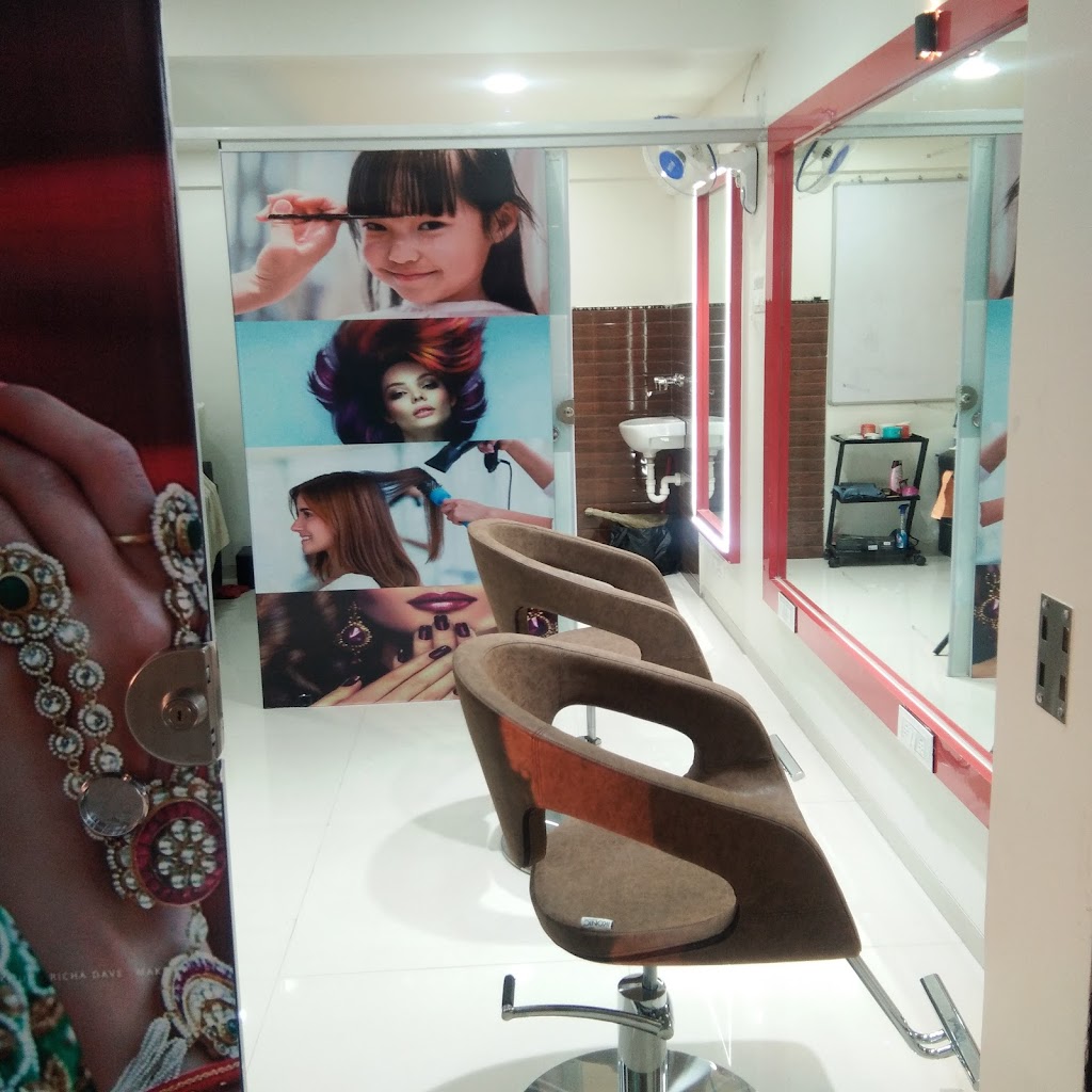Vs Hair Beauty Salon And Academy Cosmetic And Tattoo Studio