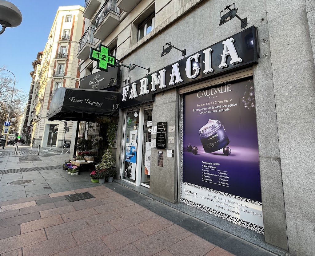 Farmacia Velazquez 20 - Eugenia Frattini y de Castejon-Narvaiza