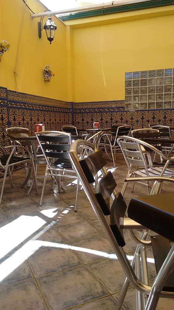 Bar Los Gomez — Ambiente