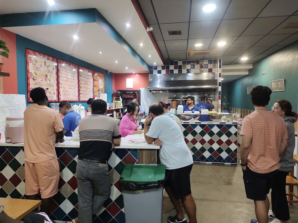 Pak taj mahal kebab( HALAL) alcala de guadaira(antiguo bar espana) — Todas