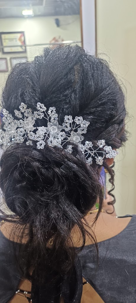 Radhika Beauty Parlour Institute