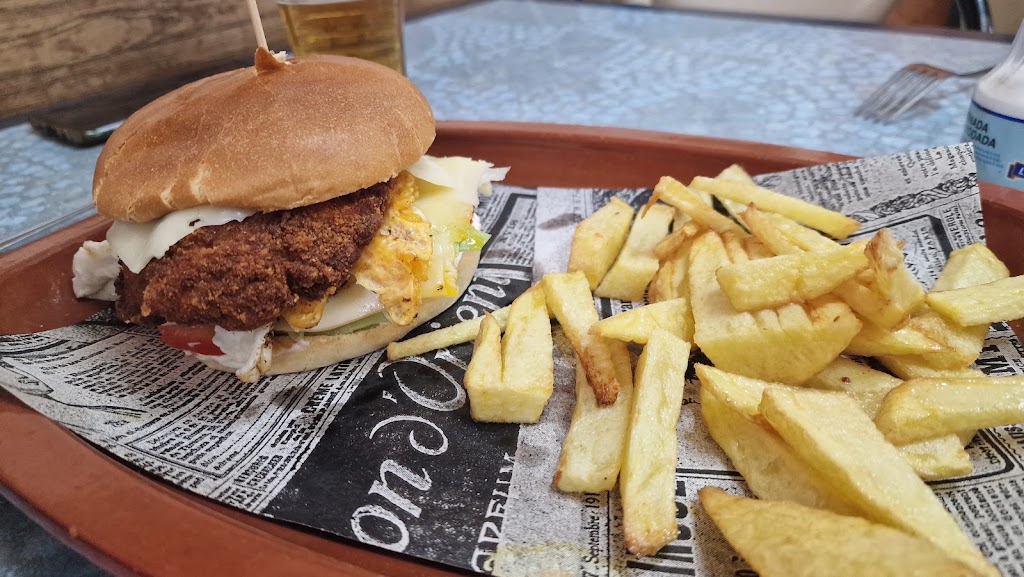 Restaurant La Llar del pa — Comida y bebida