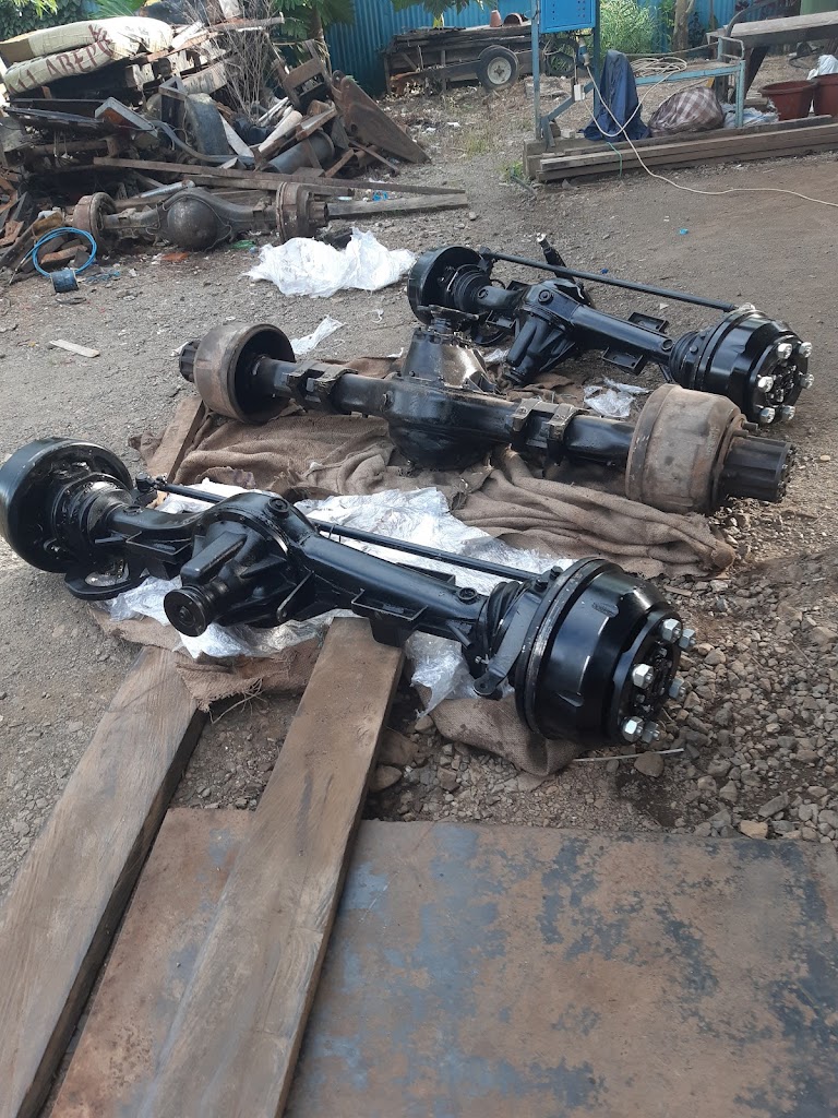 BENGKEL MODIFIKASI TRUK 4x4 H.BAHAR