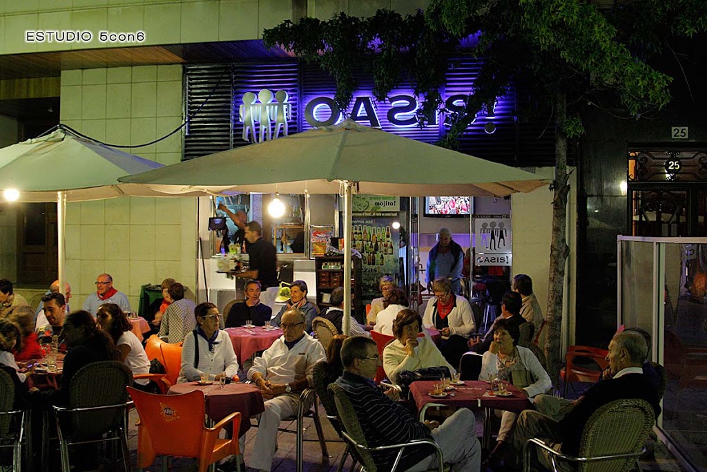 Oasis Bar — Del propietario