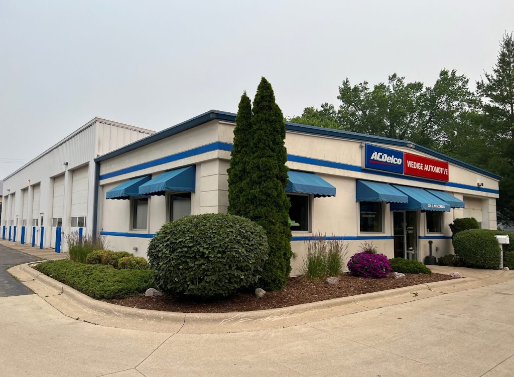 Wedige Automotive in Elkhorn