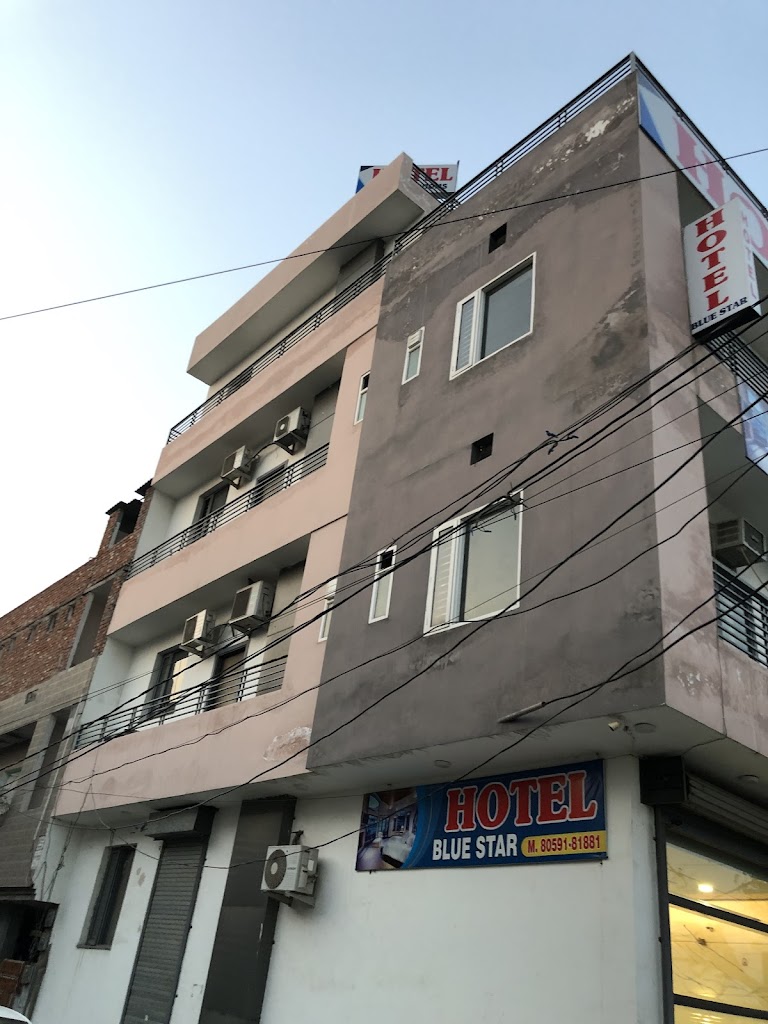 Hotel Blue Star