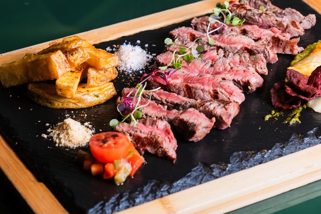 LA TERRETA GOURMET CASTANOS — Comida y bebida