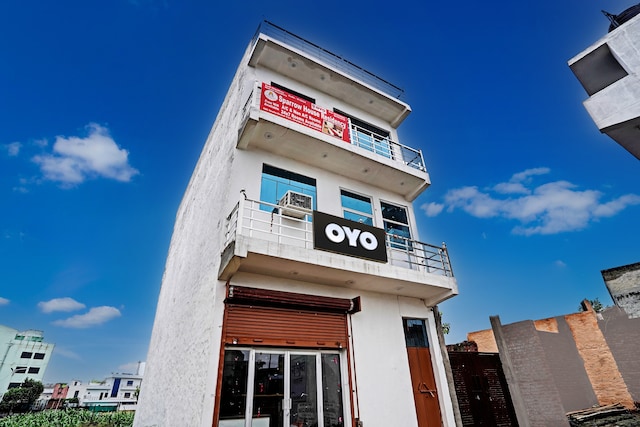 Oyo Flagship Sparrow House Residency