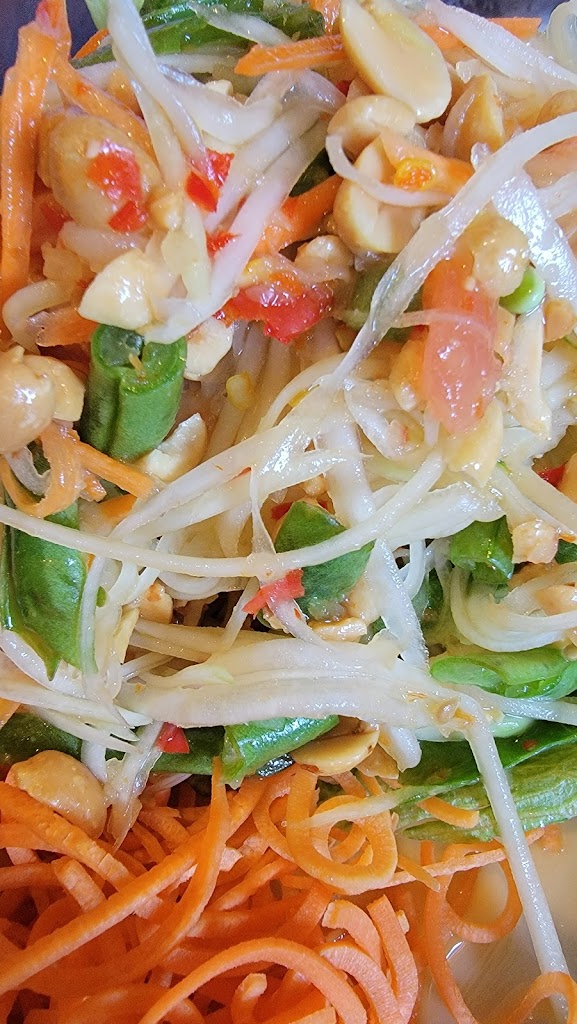 Khao Hom Thai & Sushi