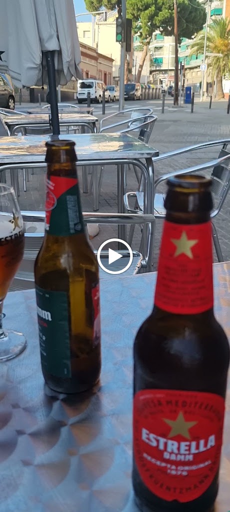 Bar Cafeteria del Singuerlin — Videos