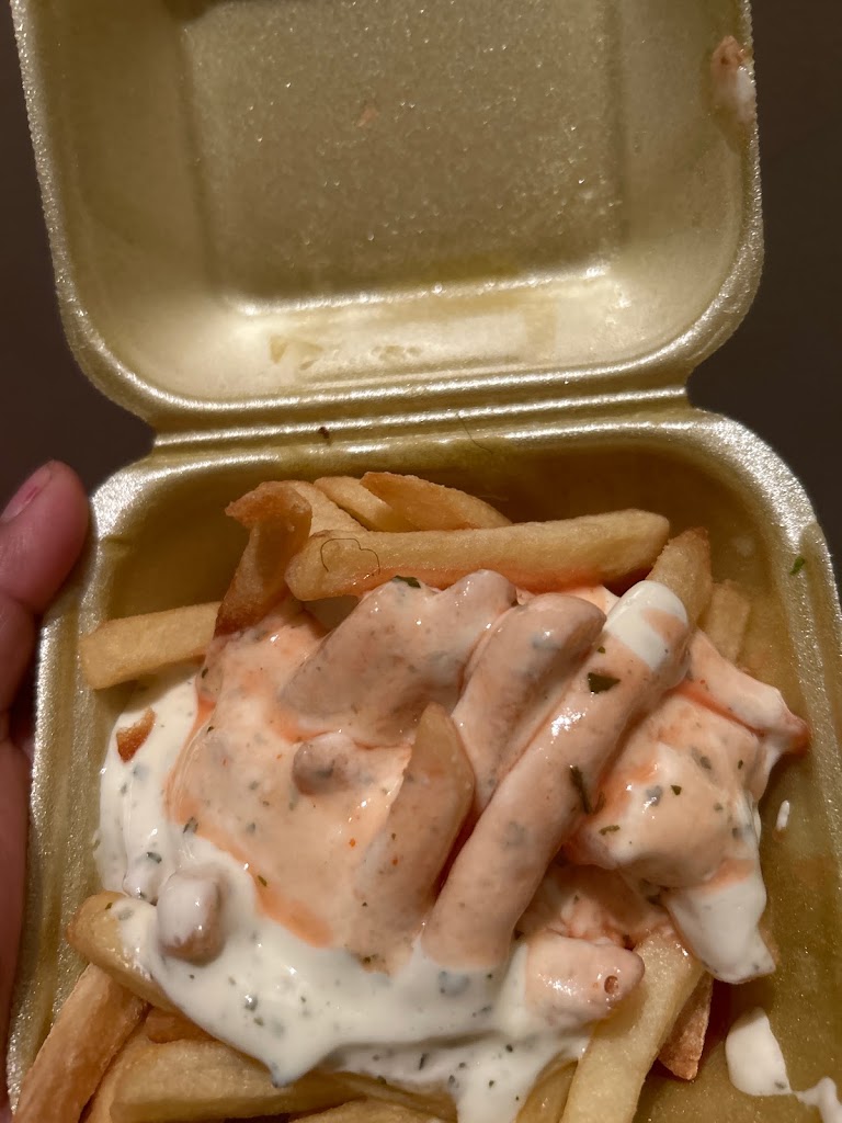 Cisneros Doner Kebab — Comida y bebida