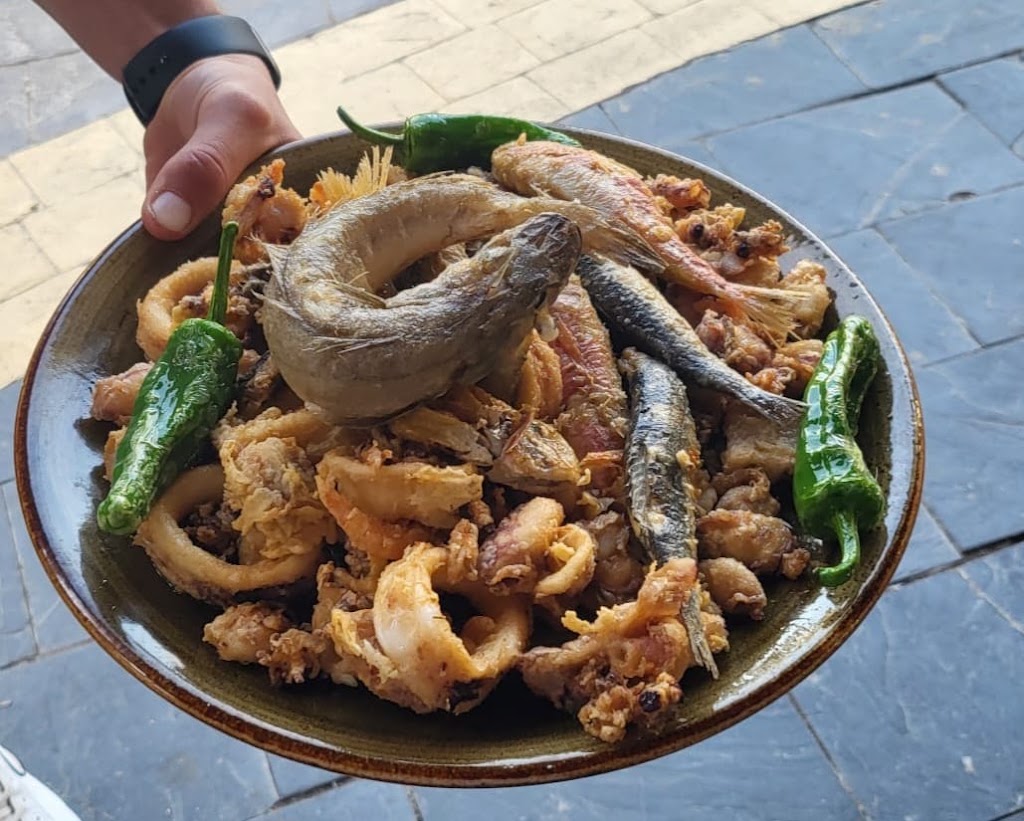 PITXON Restaurante Bar — Comida y bebida