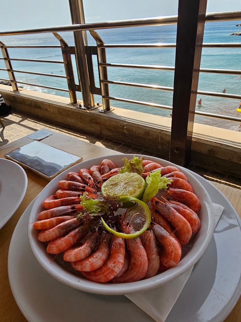 La Pizarra: Sabores del Mar — Comida y bebida
