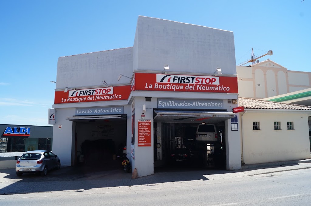 La Boutique del Neumatico — Exterior