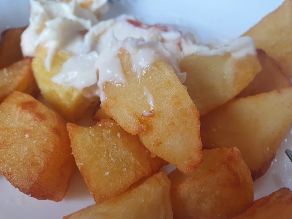 Cafe Bar Florida — Comida y bebida