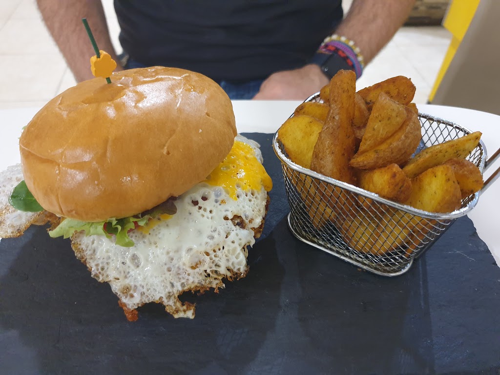 Hamburgueseria Tomate Algo — Comida y bebida