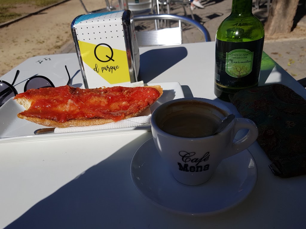 Quiosco El Parque — Comida y bebida