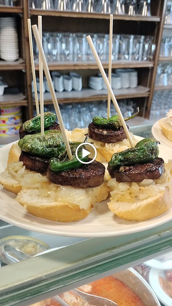 Espinaler Taberna Tradicional (Tienda) — Videos