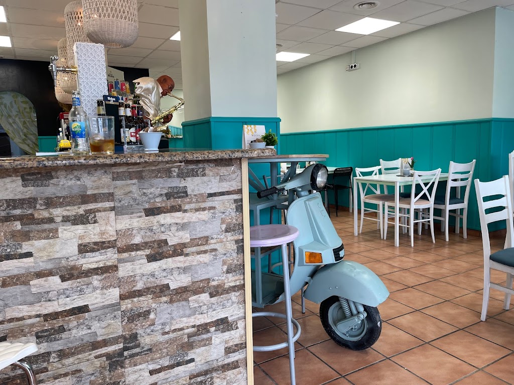 Cafeteria restaurant Dejavu