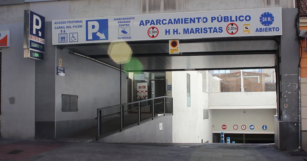 Parking Hermanos Maristas - AUSSA