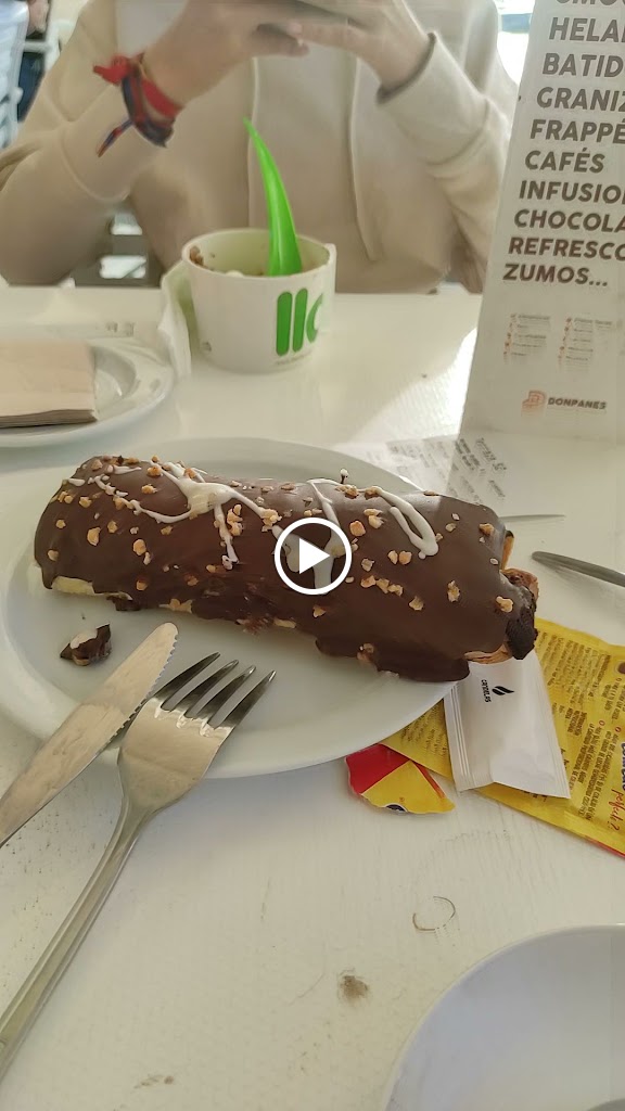 DonPanes Heladeria — Videos