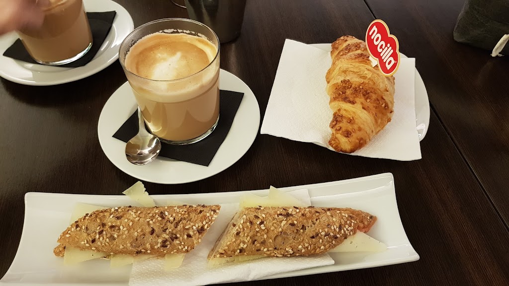 Restaurant Arnall degustacio — Comida y bebida