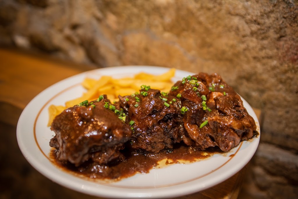 Don Martin Restaurant — Comida y bebida