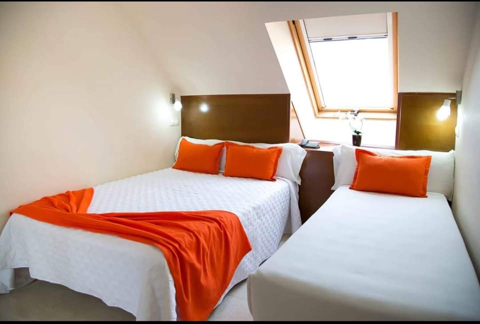 Hostal San Marcos — Habitaciones