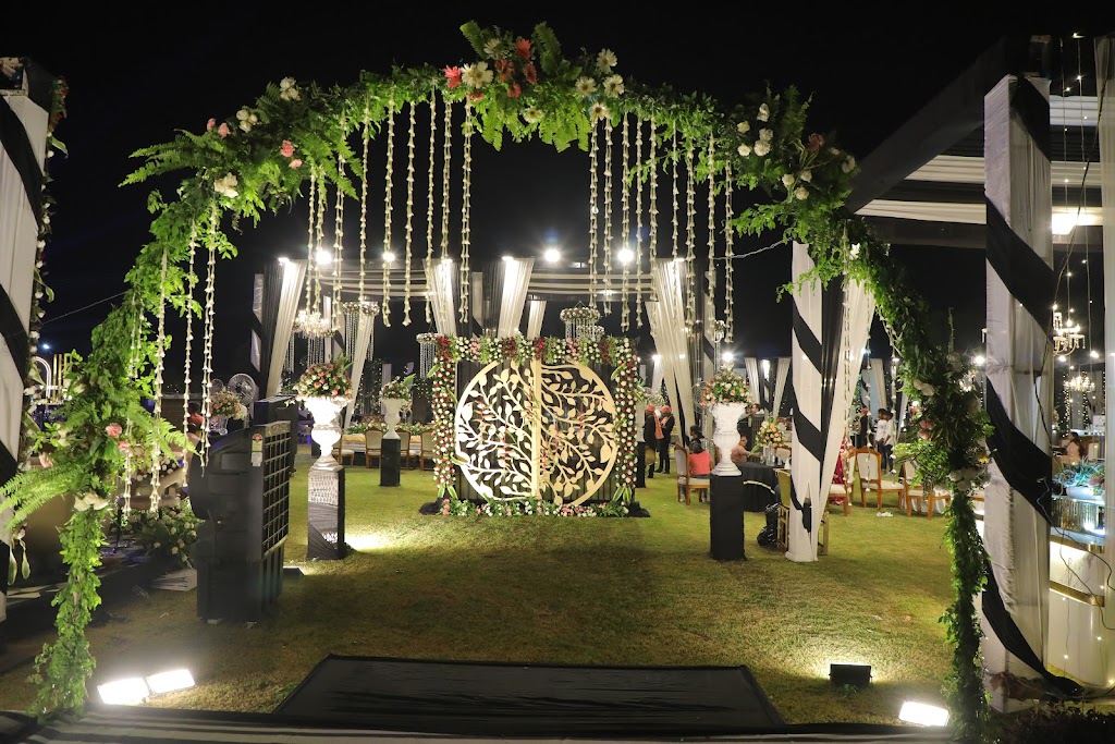 The Staarlight Resort