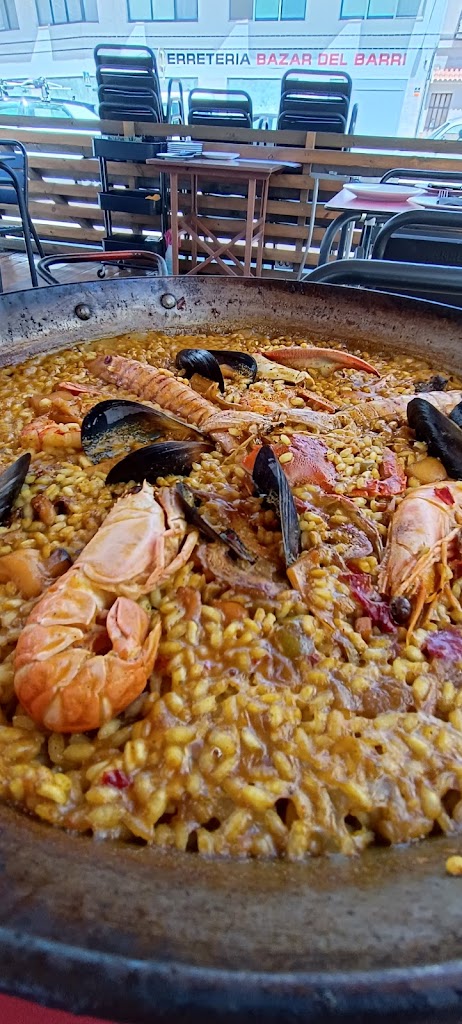 Marieta Taperia — Paella