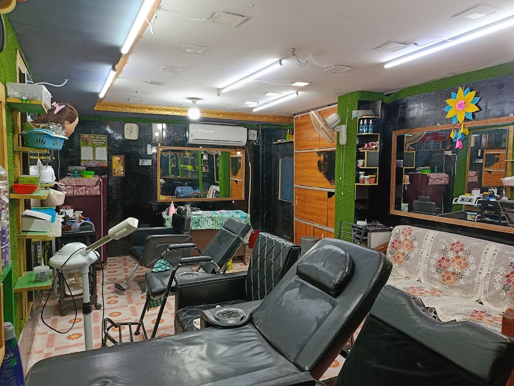 Durga Beauty Parlour Rama Talkies Line Macherla Andhra Pradesh