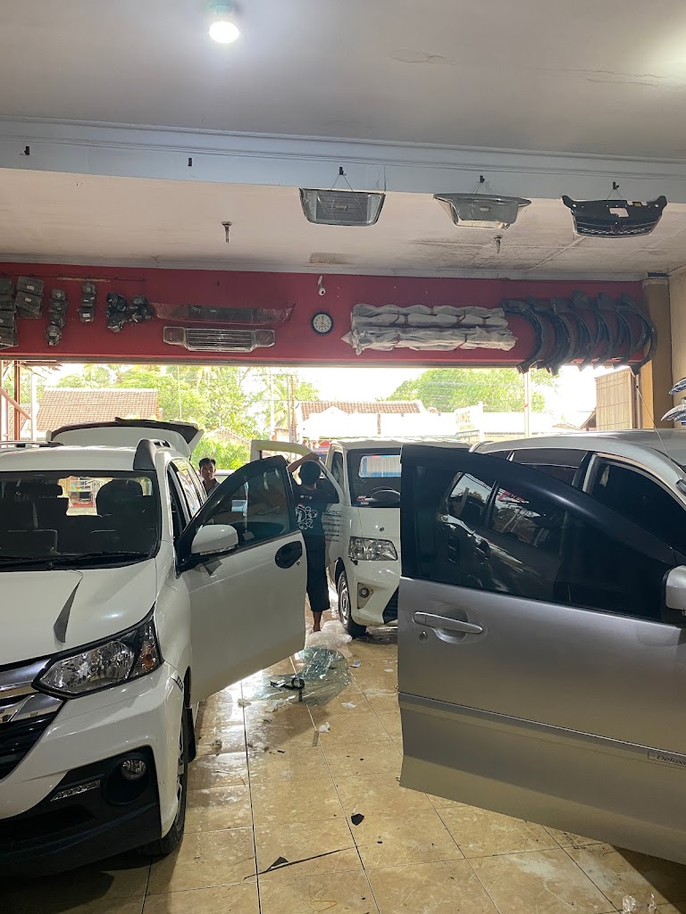 DIINOE VARIASI MOBIL SRONO
