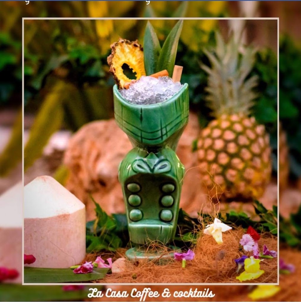 Coffee & Cocktails LA CASA — Del propietario