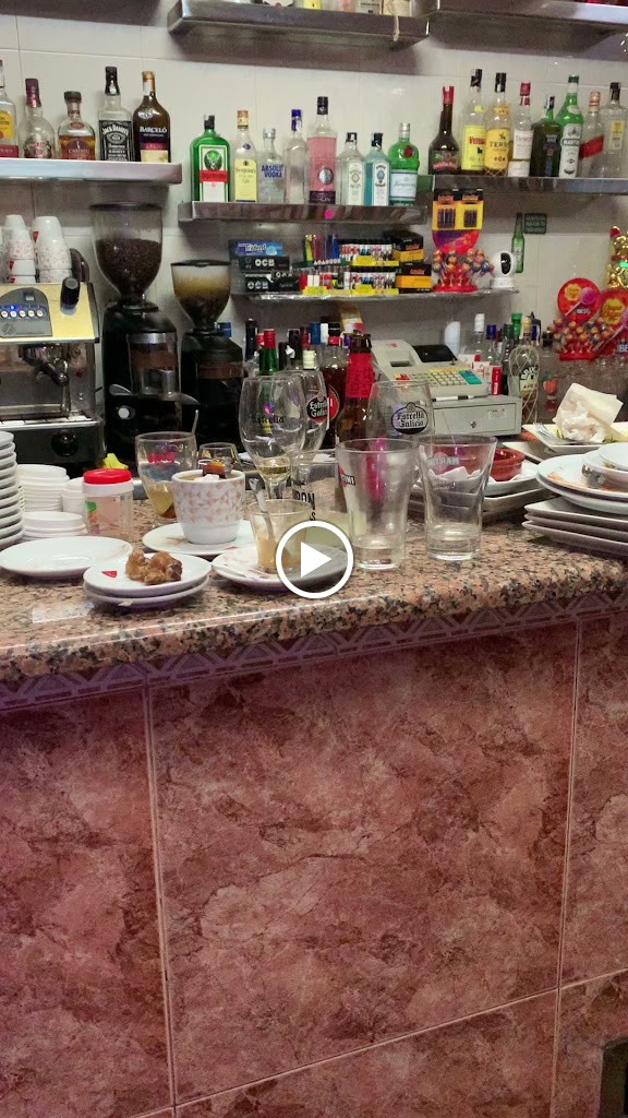 El Corner Del Tapeo — Videos