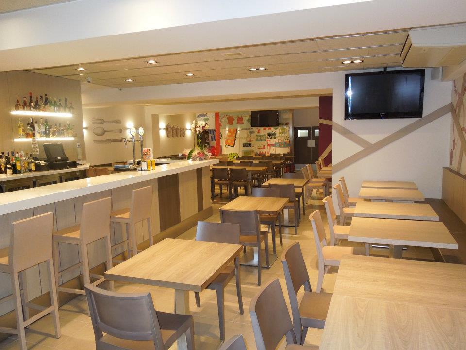 Restaurante Can Pujol — Ambiente
