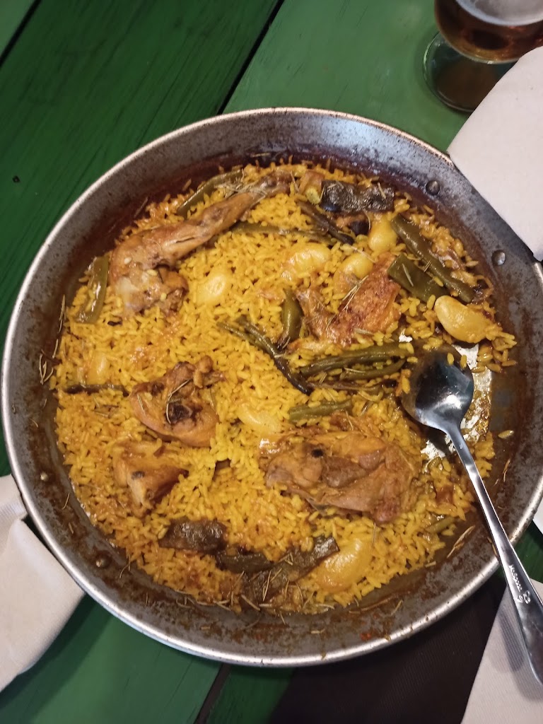 Cokolo, Tapas y Arroz — Paella