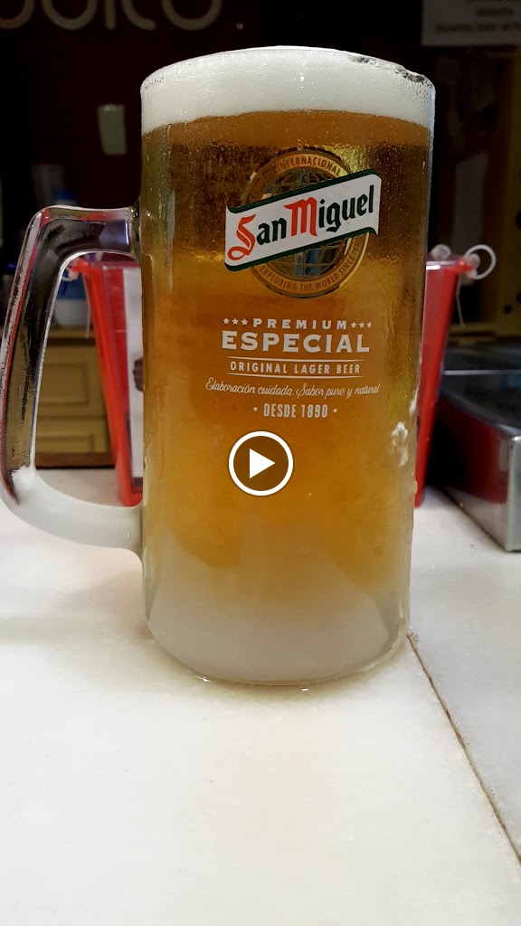 El Colmadito — Videos