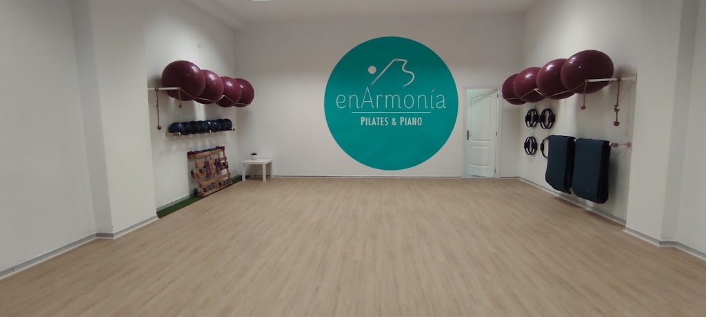 enArmonia _ pilates & piano — Del propietario