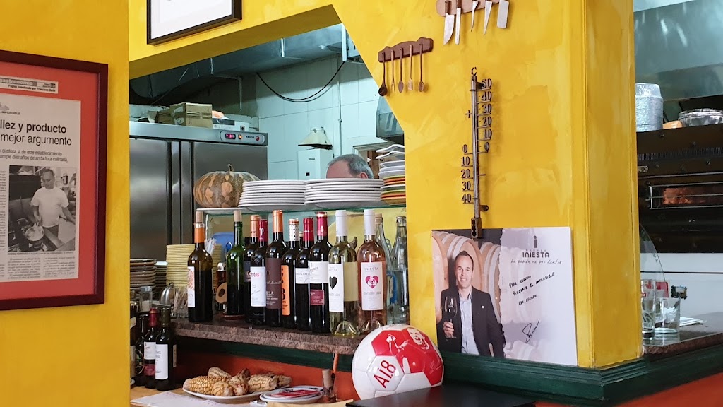 Restaurante Pizzeria El Imperdible — Ambiente