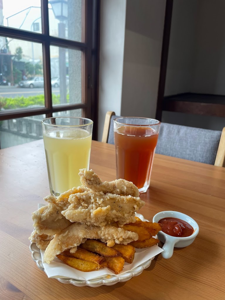 搖滾雞勝利店（披薩｜焗烤｜炸物小點｜飲品）提供內用 的照片