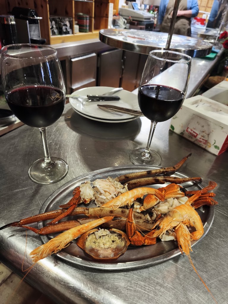 Restaurante Casa Manolo El Gordo — Comida y bebida
