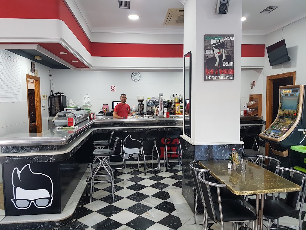 Cafe Bar El Rau — Ambiente