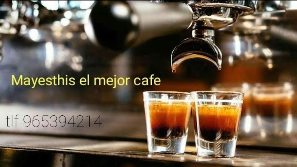 Cafeteria Pub Mayesthis — Comida y bebida