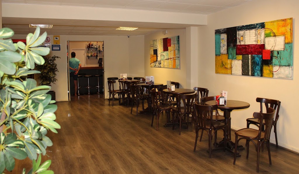 Sport bar, Cafeteria, Apuestas Deportivas, local de juego - Punt de Joc (Ciutadella)