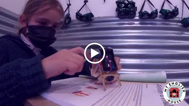My English House Altorreal - Academia de ingles para ninos y adultos — Del propietario